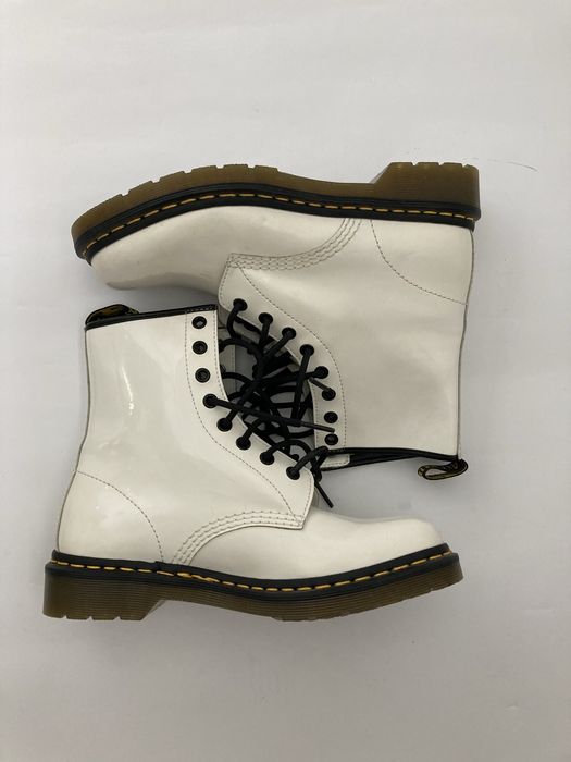 Dr. martens  biale rozmiar UK 6 Oryginalne