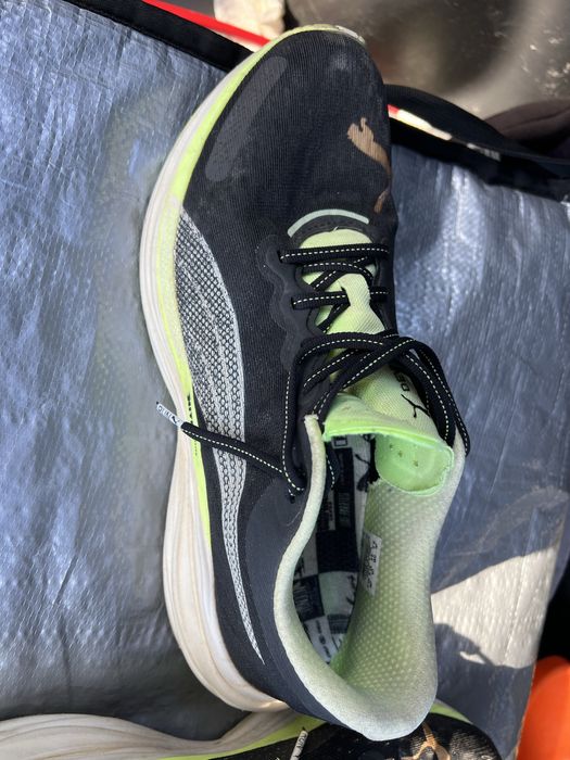 Puma deviate 2 full carbon 43