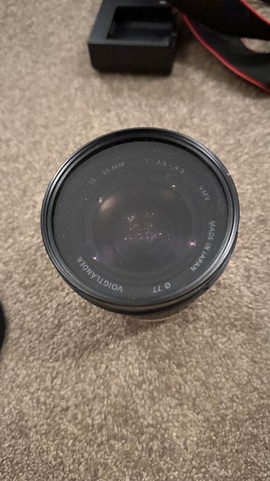 CANON EOS 1100D completa.