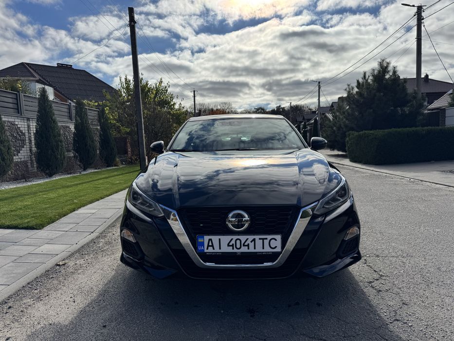 Продам Nissan Altima