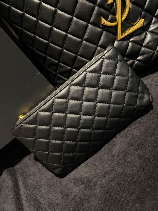 Mala Saint Laurent nova