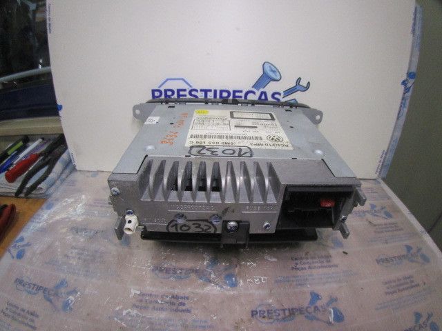 Rádio / auto-rádio VOLKSWAGEN Polo (6R, 6C)