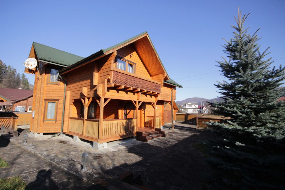 Відпочинок в Карпатах. Котедж у м.Яремчі, камін, сауна у подарунок.