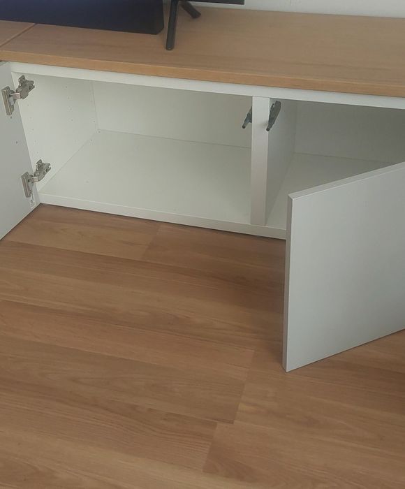 Movel tv cinza claro e branco