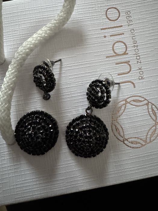 Czarne kolczyki