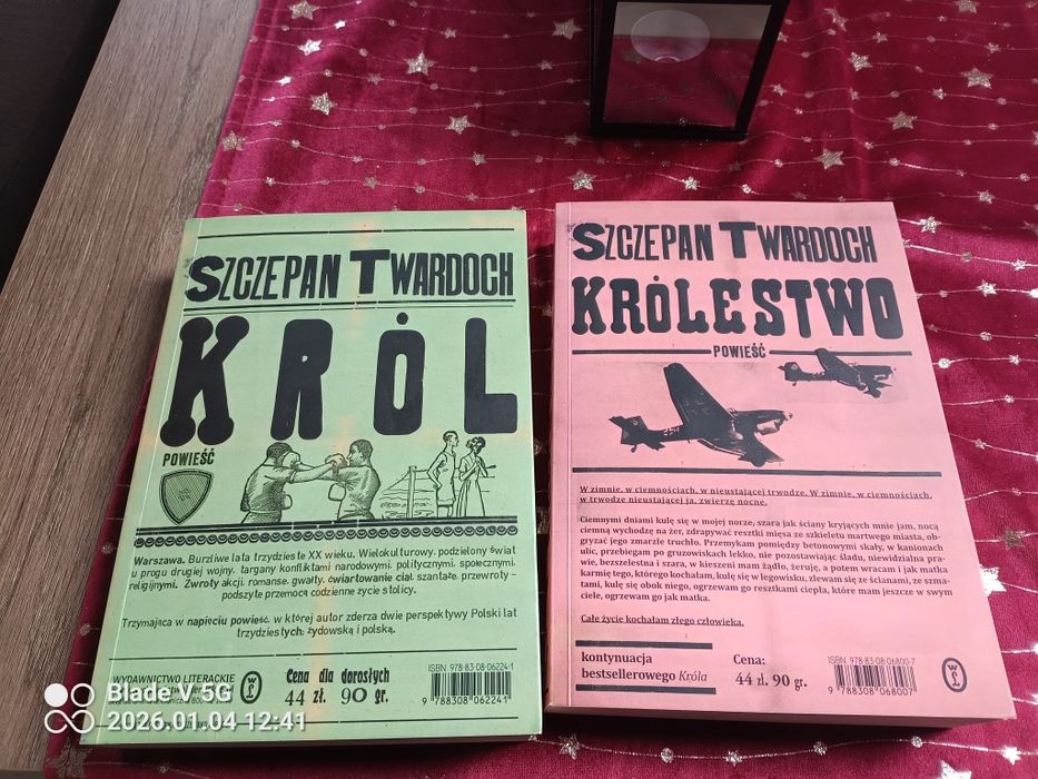 Sprzedam książki "król","królestwo"Sz.Twardocha