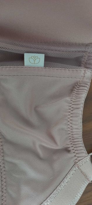 Sutiã Dalia nude para peito maior 75F COMO NOVO