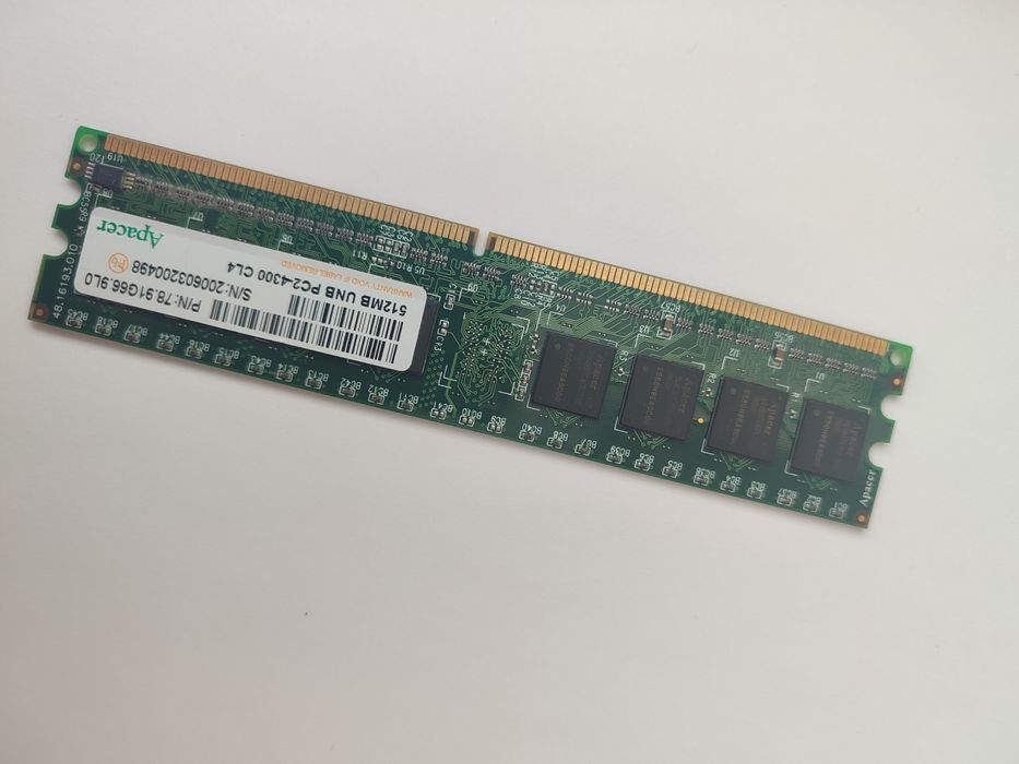 Оперативна пам'ять на 512 мб