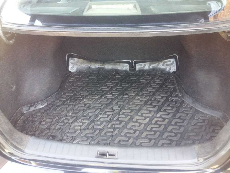 Nissan Sylphy — надёжный электрический седан (2019 года)