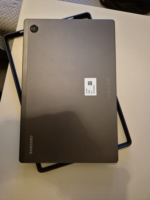 Tablet Samsung Galaxy A8 128GB WiFi etui gratis