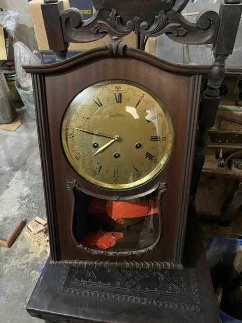 Relogio antigo pendulo da Regularora