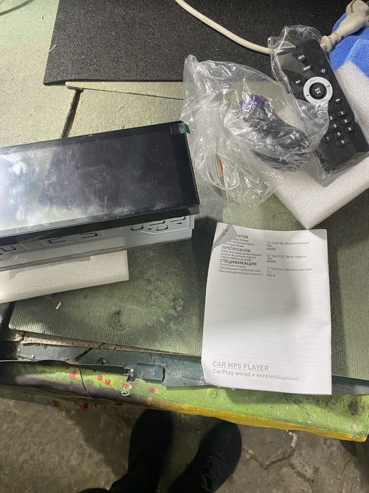 Автомагнітола  з Apple Carplay Android Auto