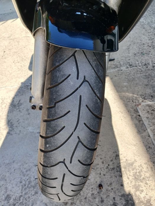 Honda  CBR  1000F