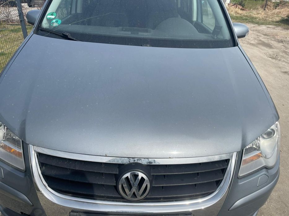 Maska VW Touran lift kolor LR7N lift