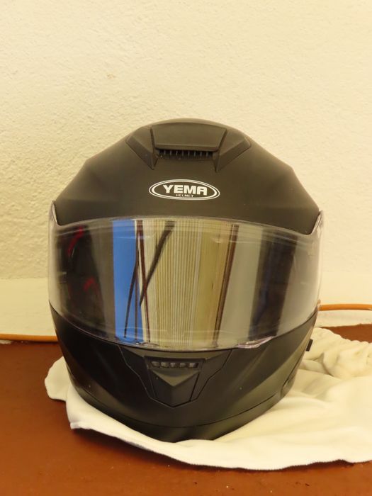 Capacete Preto - Yema