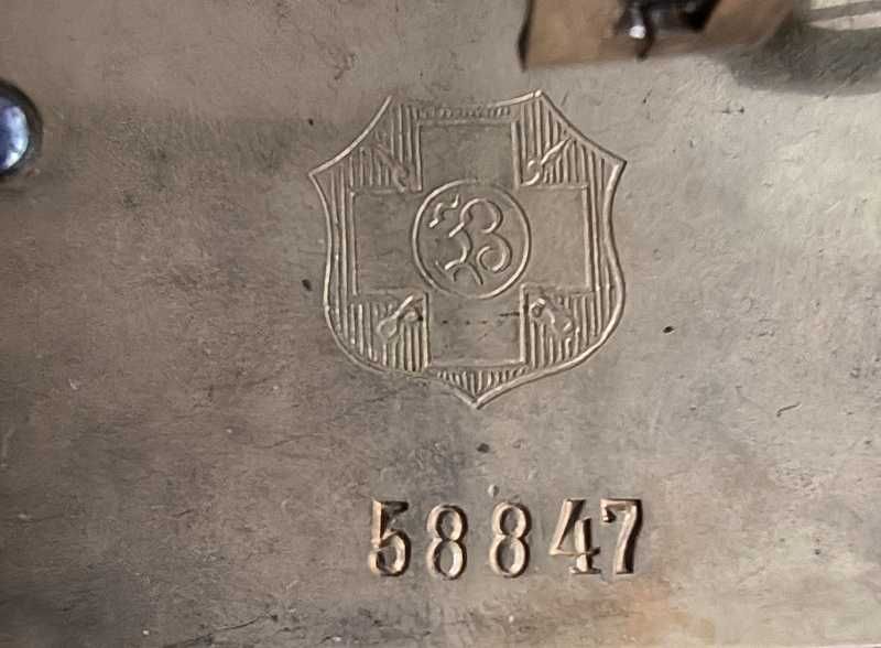 Zegar  wiszacy - sygnowany JB