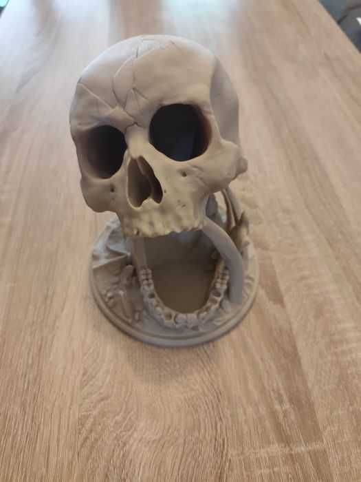 Wieża do kości dice tower desert kiss