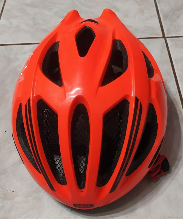 Велосипедний шолом Abus