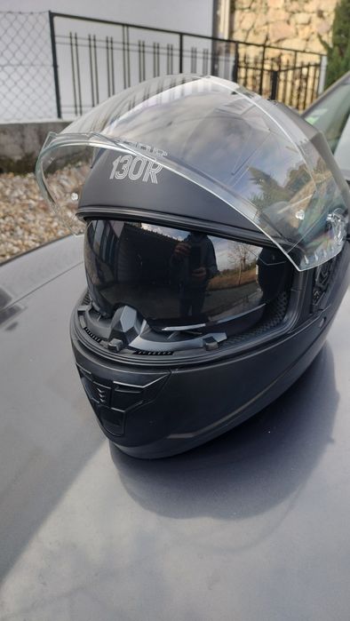 Vendo 2 capacetes 123R