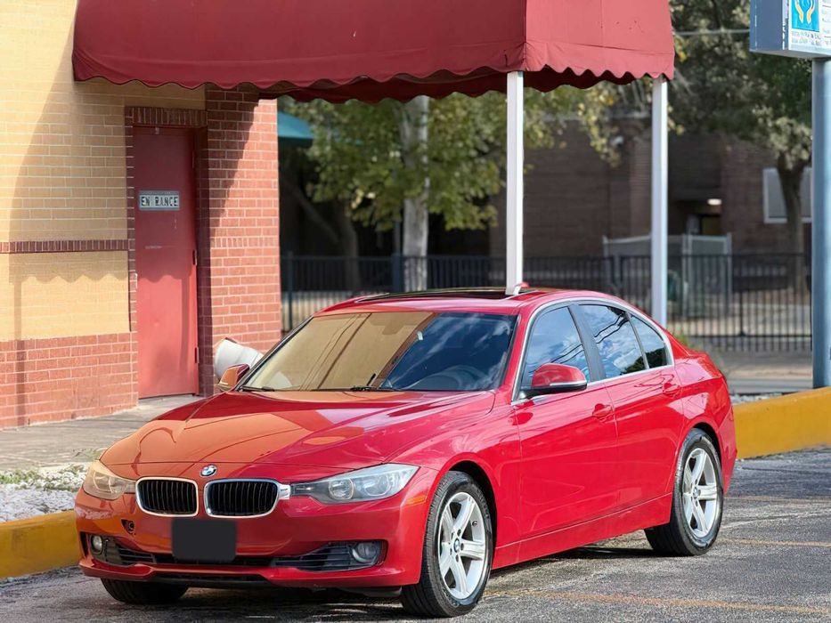 BMW 3 Series 328i      2015
