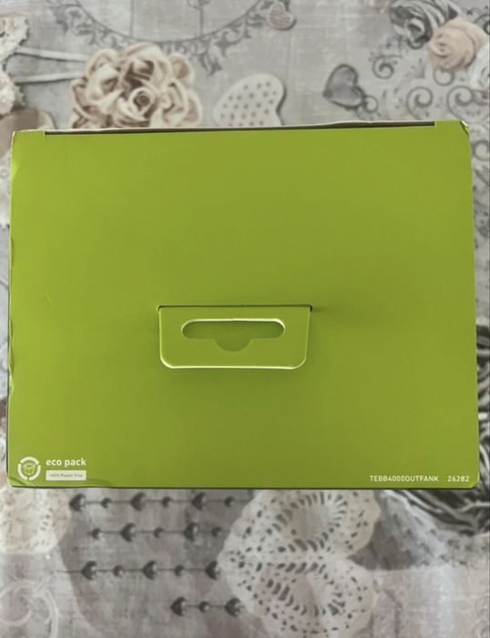 Fan with 4000 mAh Power Bank, adjustable light and solar charging