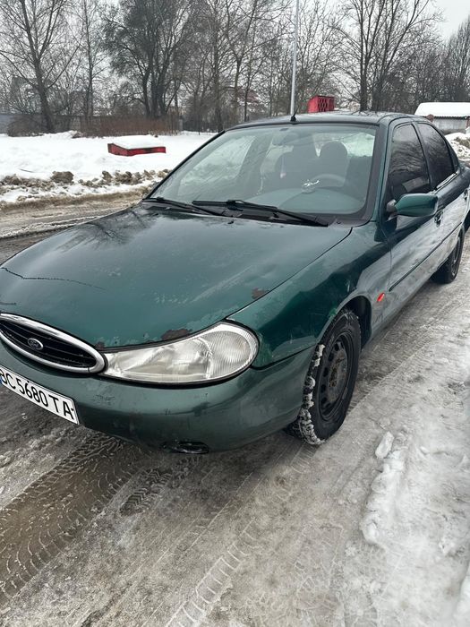 Продам свій мондео 2