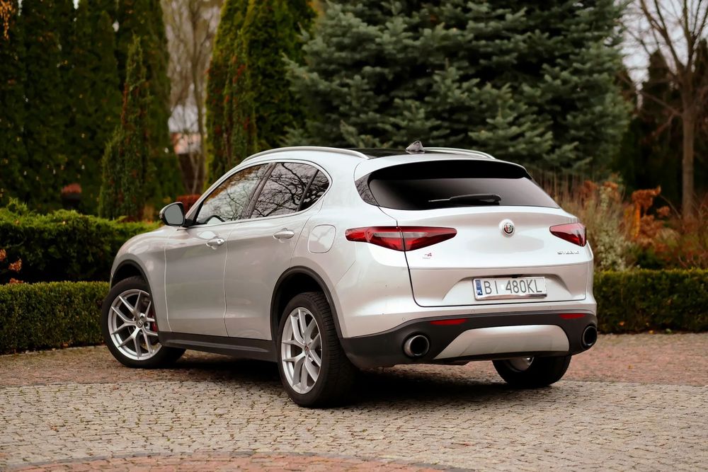 Alfa Romeo Stelvio Alfa Romeo STELVIO 2.0 Q4