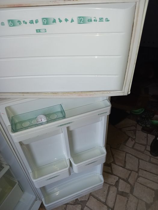 Lodówka z zamrażarką Ariston