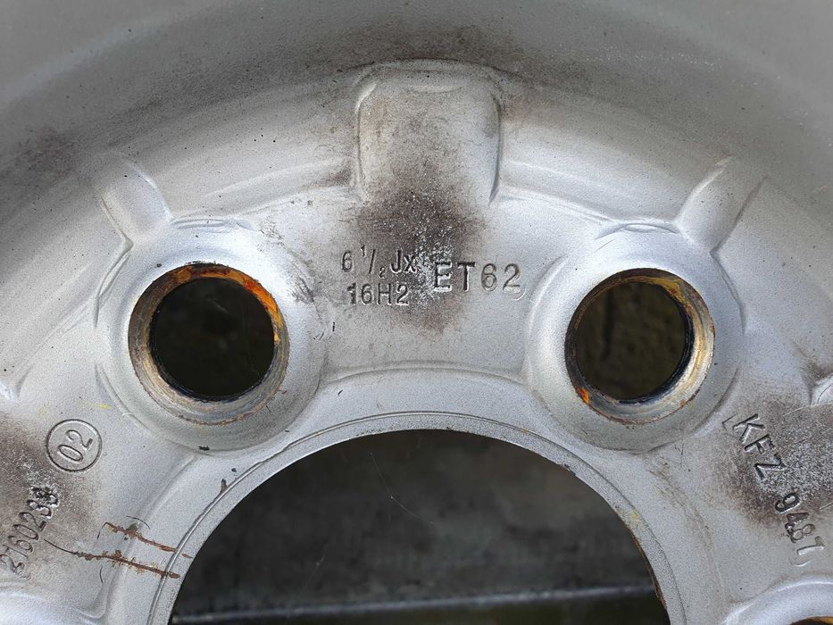 4x Oryginalne koła 16-stki Sprinter235/65/16C Continental 7,5mm 2020r.