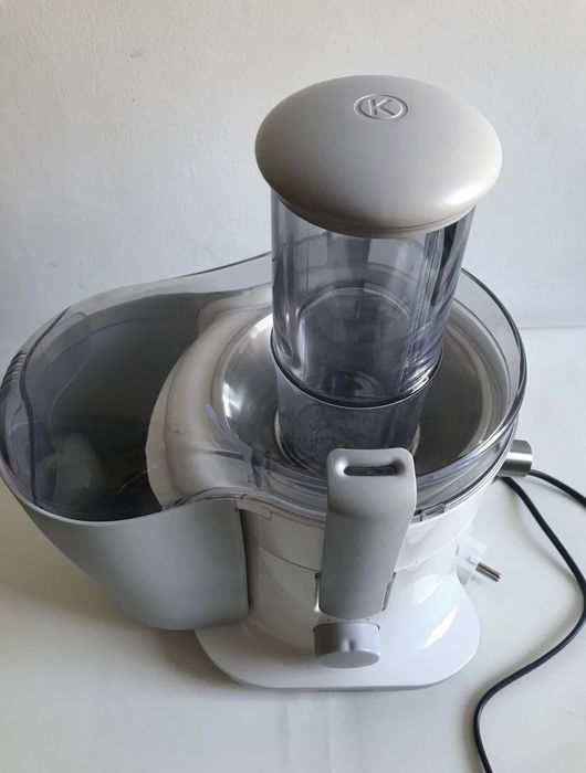 Wyciskarka Kenwood JE 680