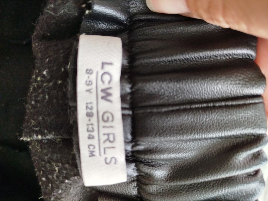 Продам штанів для дівчаток