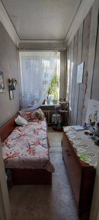 Продам 4 -и кімнатну квартиру в Жовтих Водах