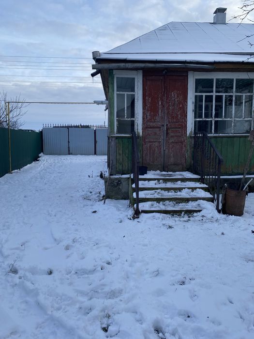 Продаж будинку, на 25 соток,70км від Києва, село Кочерів, Житомирська