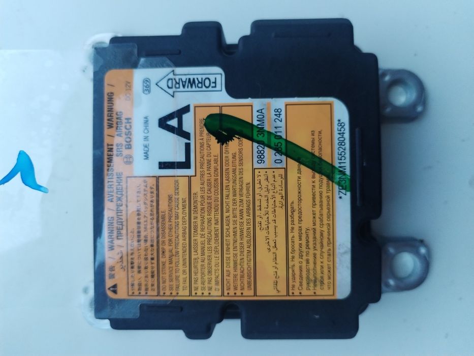 Блок Аirbag Nissan leaf