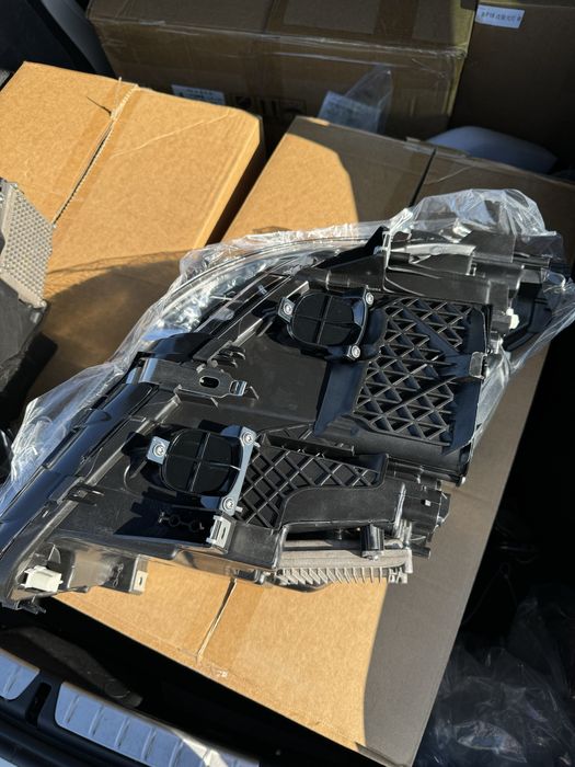 Фари Adaptive LED BMW 5 F10 F11 комплект з блоками рест дорест