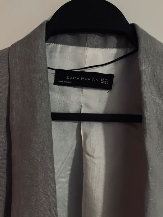 Luźny lniany żakiet Zara Woman