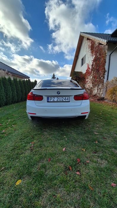 BMW Seria 3 BMW F30 320d Efficient Dynamics Edition Sport Line