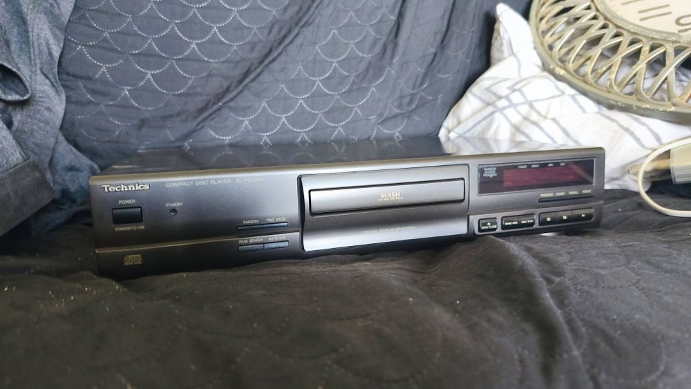 Odtwarzacz CD Technics