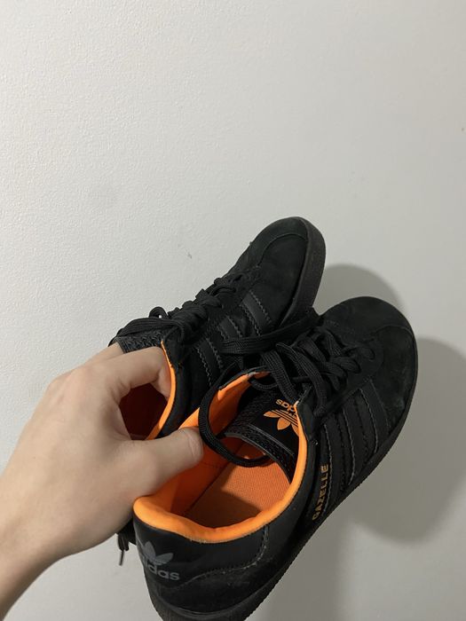 Продам кросовки газели