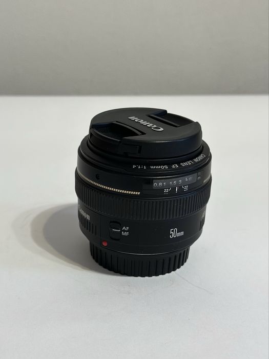 Canon EOS 2000D + 2 об’єктиви (50mm 1.4) + рюкзак | Готовий комплект