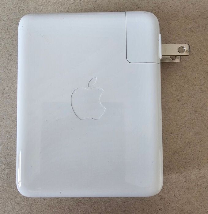 Блок питания Apple USB-C 140 Вт (MLYU3ZM/A). ОРИГИНАЛ.