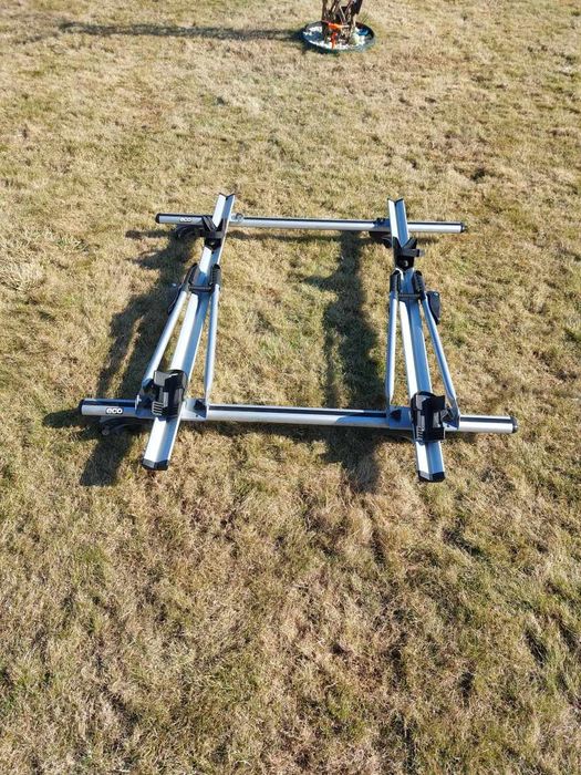 Rower z bagażnikiem  dachowym