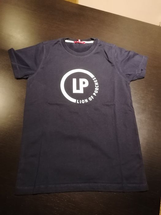 2 t-shirts Lion  of Porches
