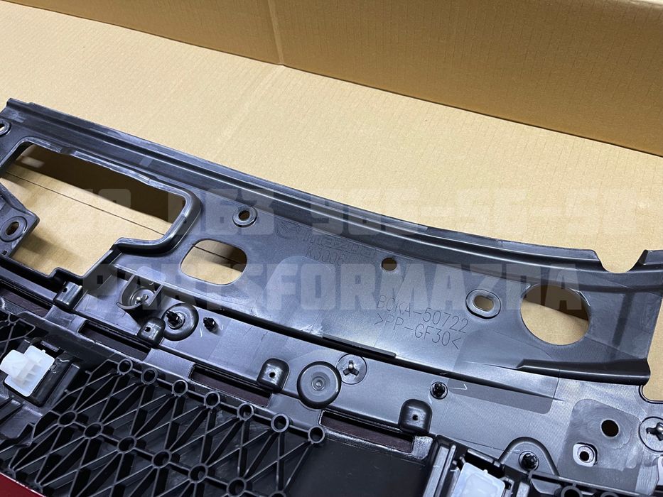Продолжение капота Mazda 3 BP 2020 НАКЛАДКА ПАНЕЛИ CX30 CX5 CX9 6 GJ
