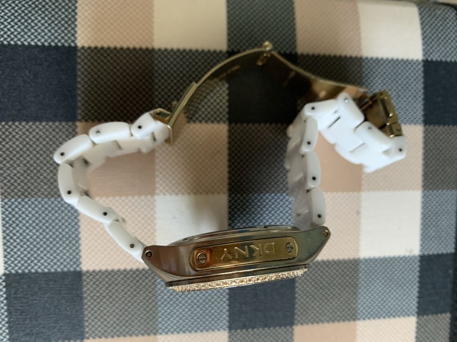 Годинники DKNY, Donna Karan