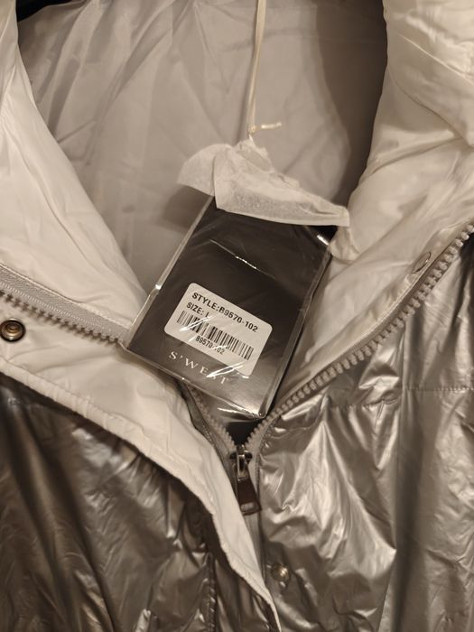 Kurtka balenci aga z odpinanym kapturem srebrna L