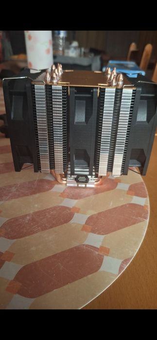 Cpu cooler novo na caixa