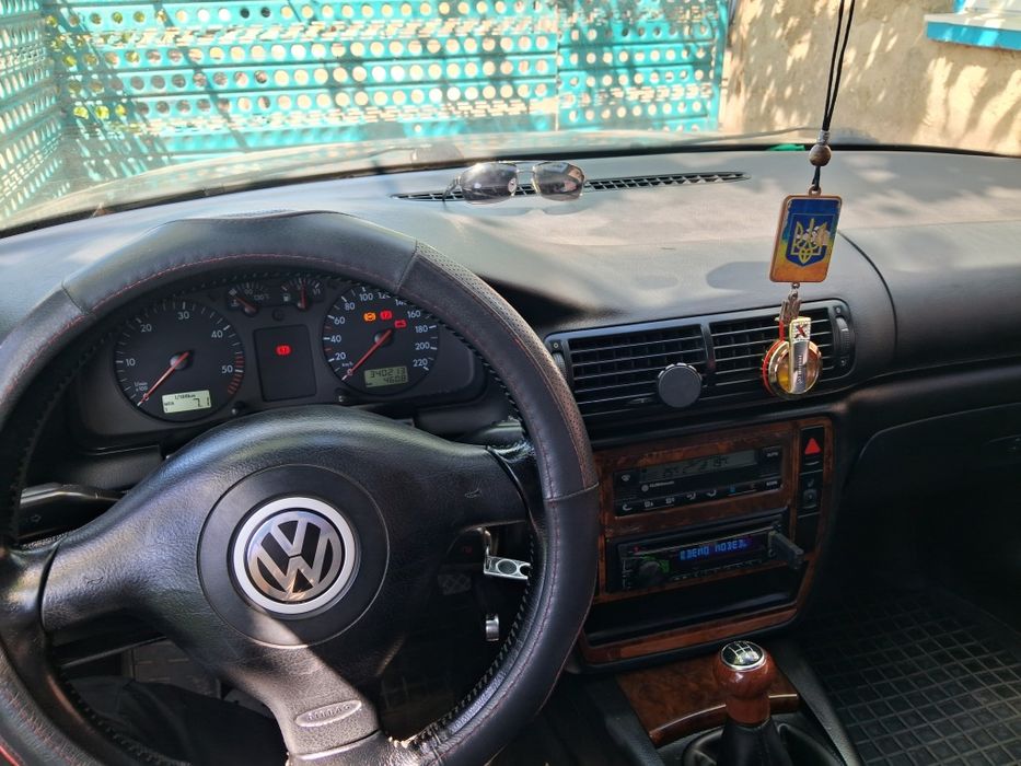 Фольцваген пасат б5