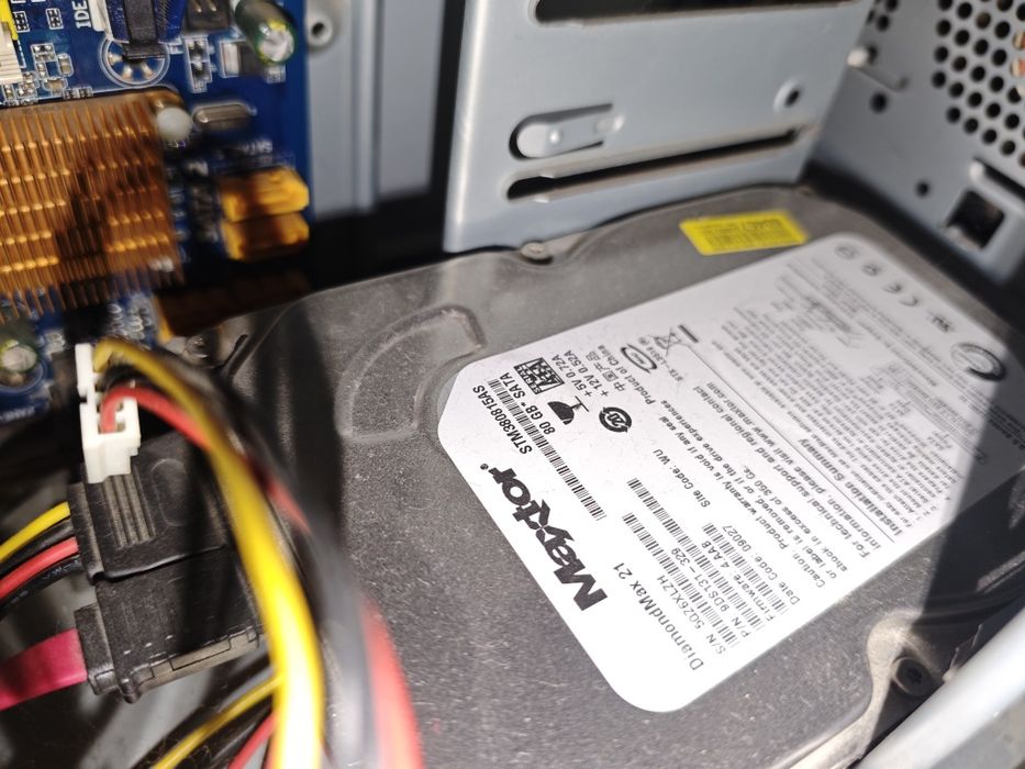 Компьютер Phenom X3 , ddr2 2gb, hdd 80gb, psu 350w,