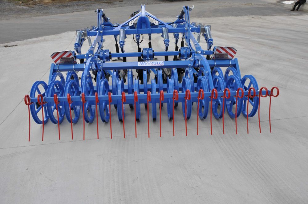 Agregat podorywkowy, bezorkowy, bezorkowiec Namyslo MARRACELL 300